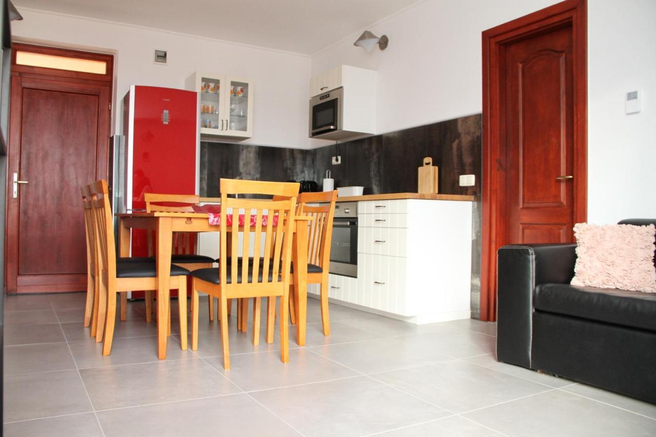 Simon Vendeghaz Balatongyoeroek Apartment Exterior foto